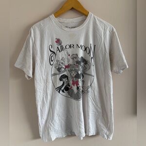 Sailor Moon White Graphic Tee - Short Sleeve
